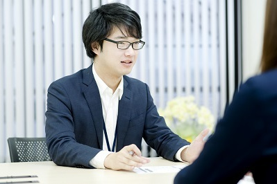 先輩社員H.S